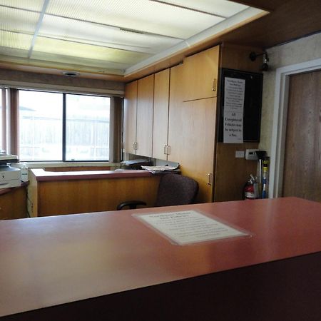 Venture Inn Hotel サスカトゥーン エクステリア 写真